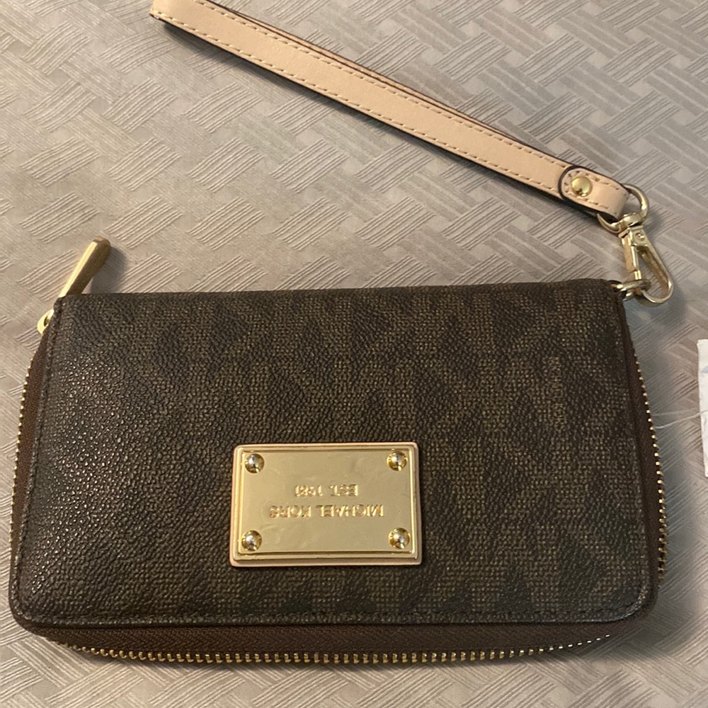 Michael Kors wallet phone case